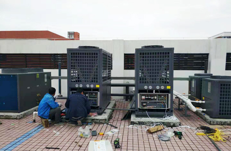 如何选择适合的泳池恒温系统？